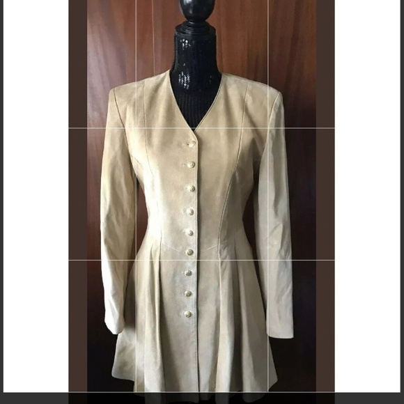 Danier Leather Jackets & Blazers - Danier Leather Vintage Tan Flare Blazer Size Small